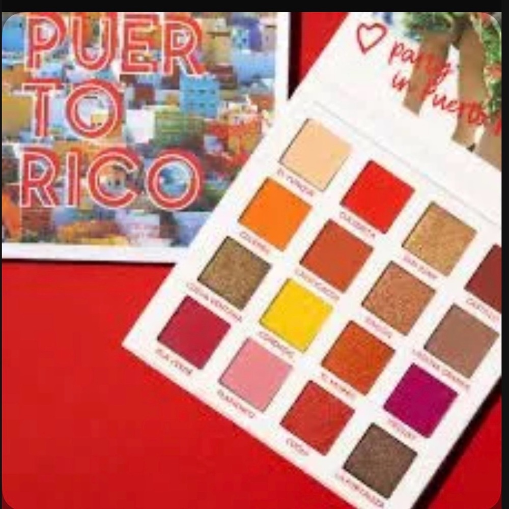 Party in Puerto Rico 🇵🇷 Colorful Eyeshadow Palette